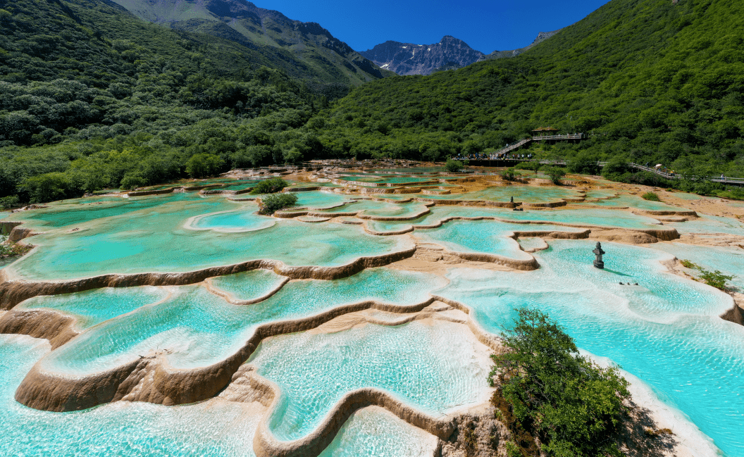 上海旅游團(tuán)報(bào)名三日游價(jià)格,上海旅游團(tuán)報(bào)名三日游價(jià)格，深度解析與觀點(diǎn)闡述